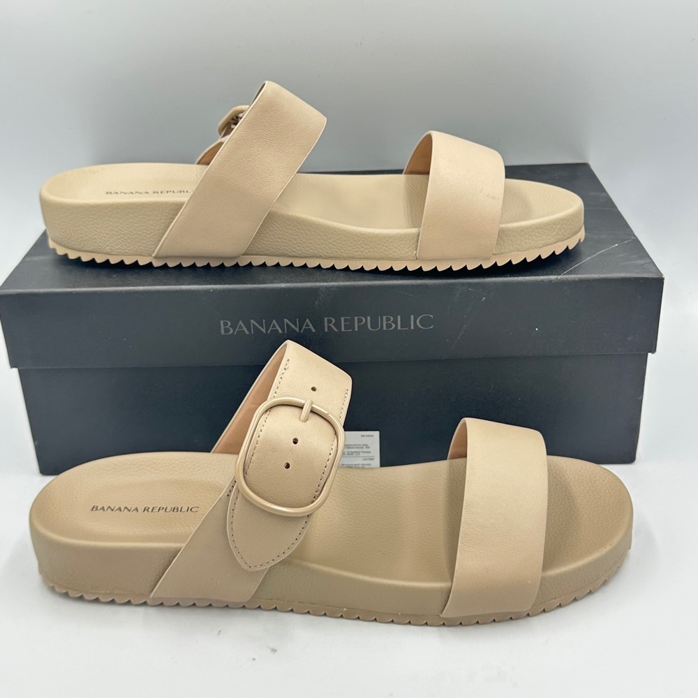 Banana Republic 2 Strap Buckle‎ Sandals Flat Beige Women's Size 10 NIB